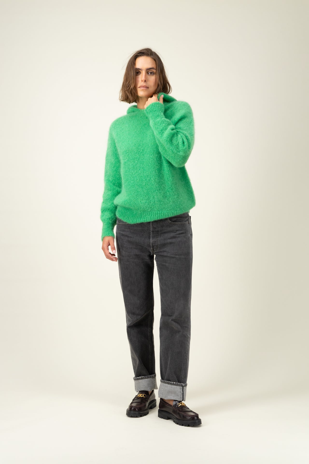 Produit Anouch capuche vert pomme confectionné par la marque Parisienne Tricots Jean Marc 1972.