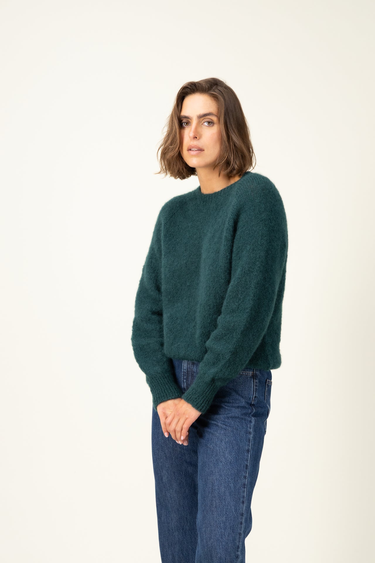 Produit Anouch col rond Vert forêt confectionné par la marque Parisienne Tricots Jean Marc 1972.