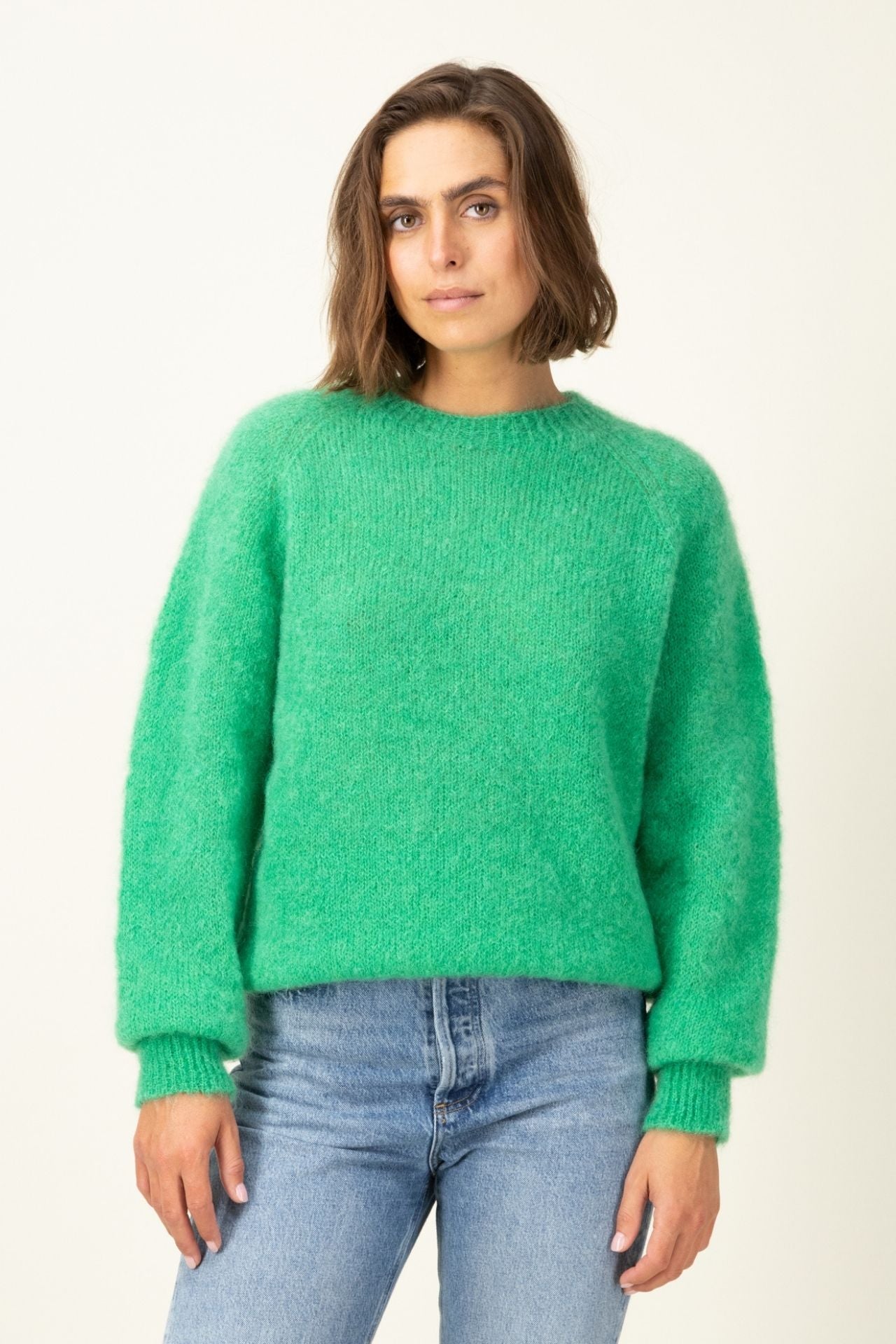 Produit Anouch col rond vert pomme confectionné par la marque Parisienne Tricots Jean Marc 1972.