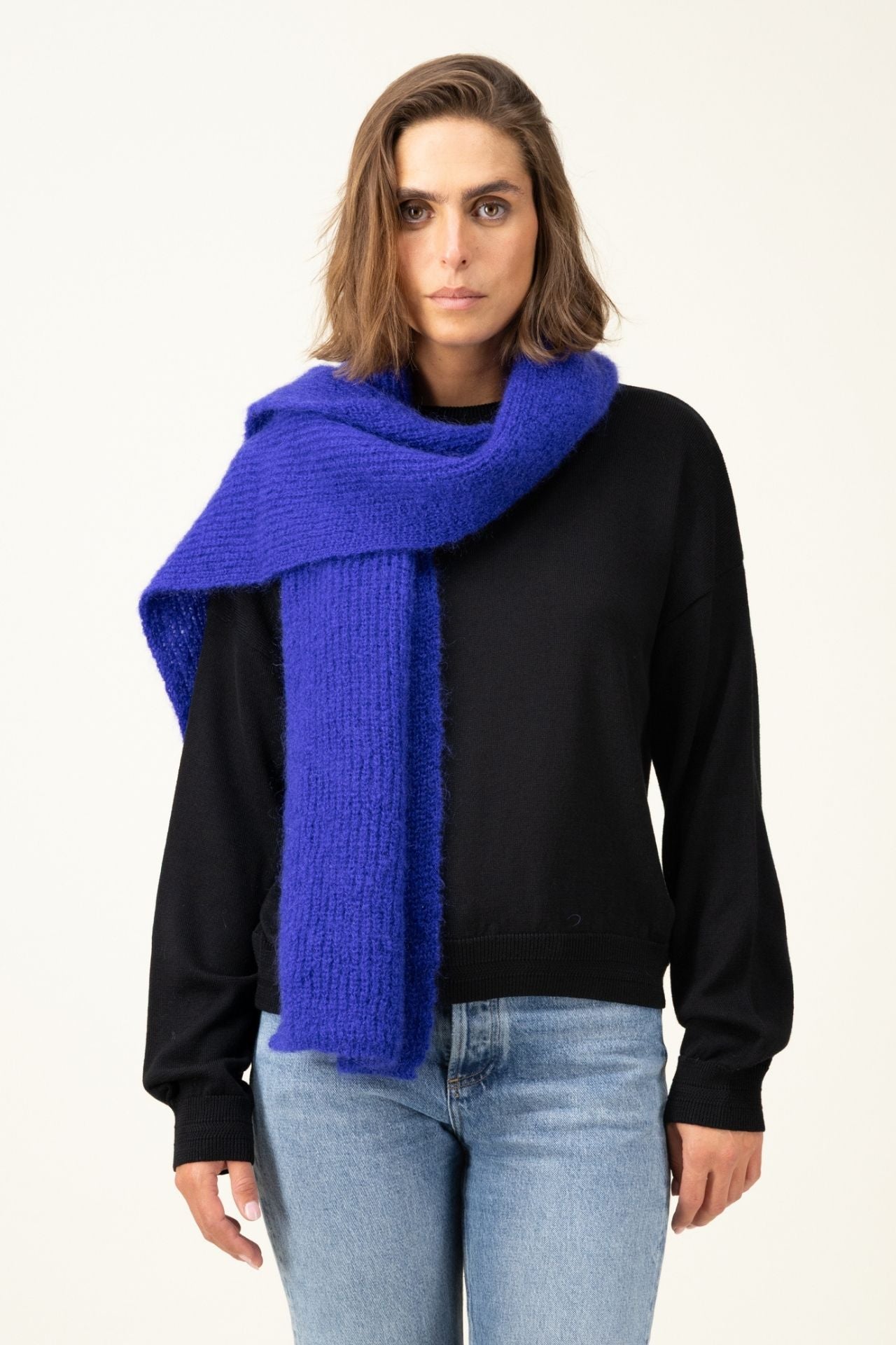 Produit Echarpe Anouch confectionné par la marque Parisienne Tricots Jean Marc 1972.