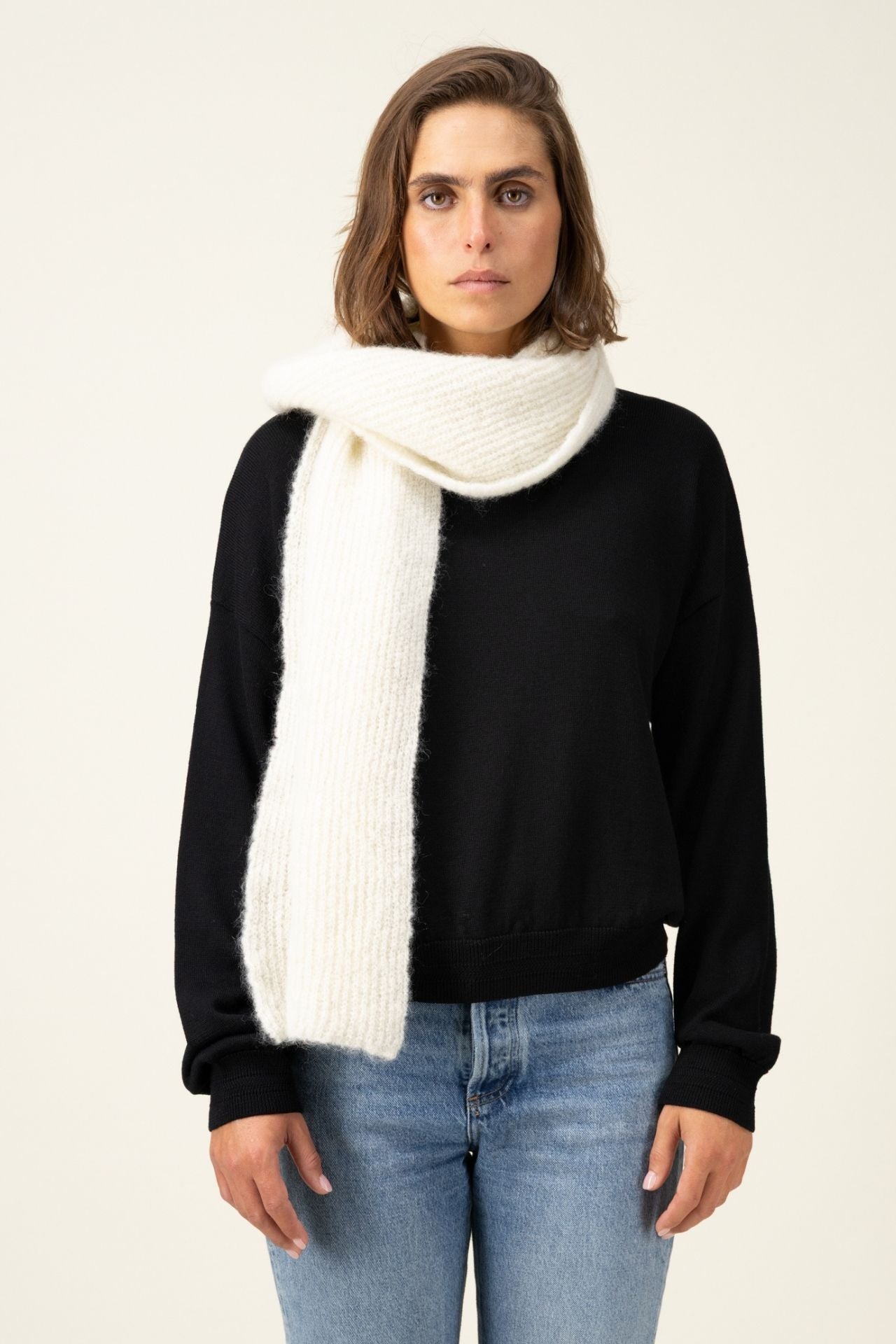 Produit Echarpe Anouch confectionné par la marque Parisienne Tricots Jean Marc 1972.