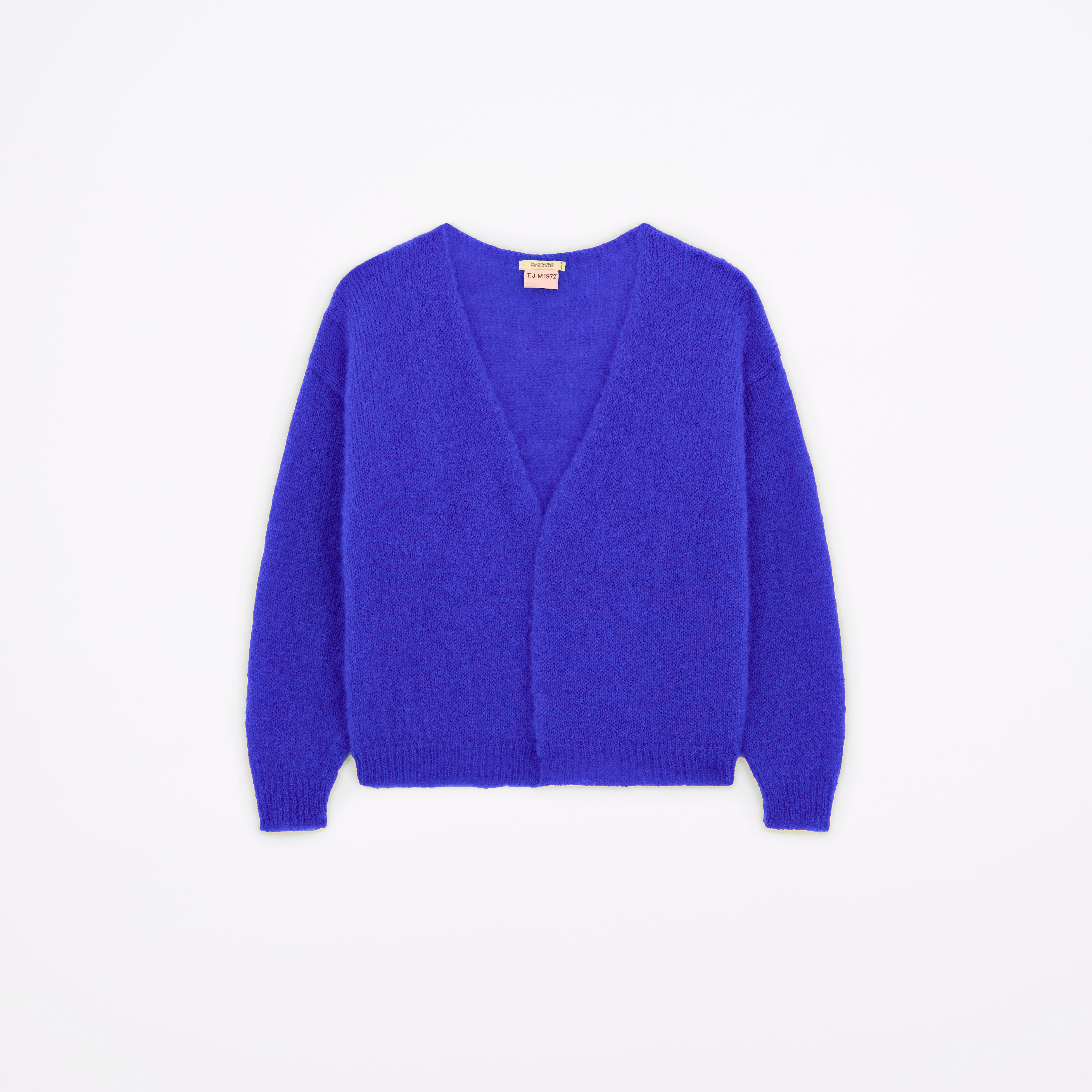 Produit Gilet Anouch bleu violet confectionné par la marque Parisienne Tricots Jean Marc 1972.