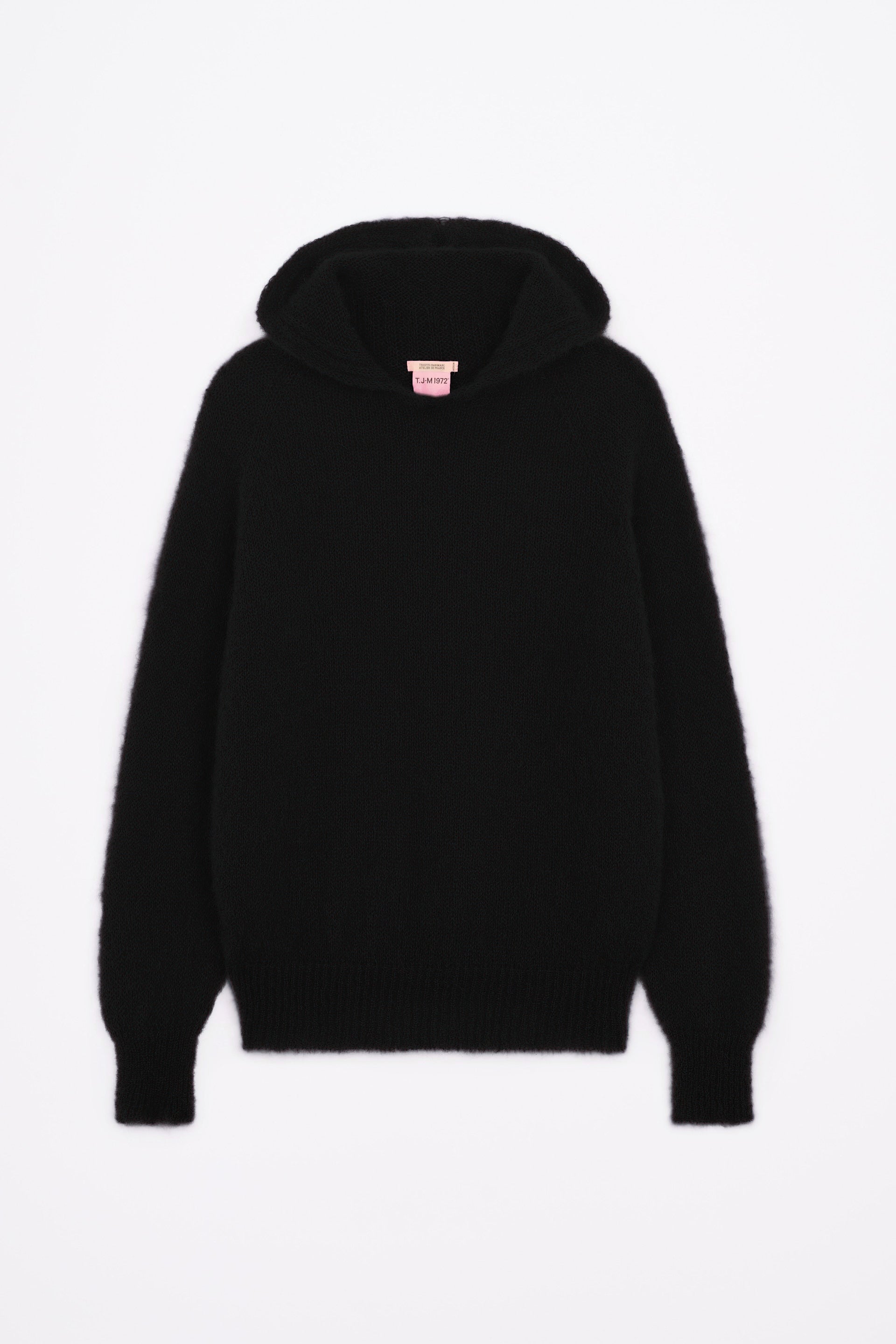 Produit Anouch capuche noir confectionné par la marque Parisienne Tricots Jean Marc 1972.