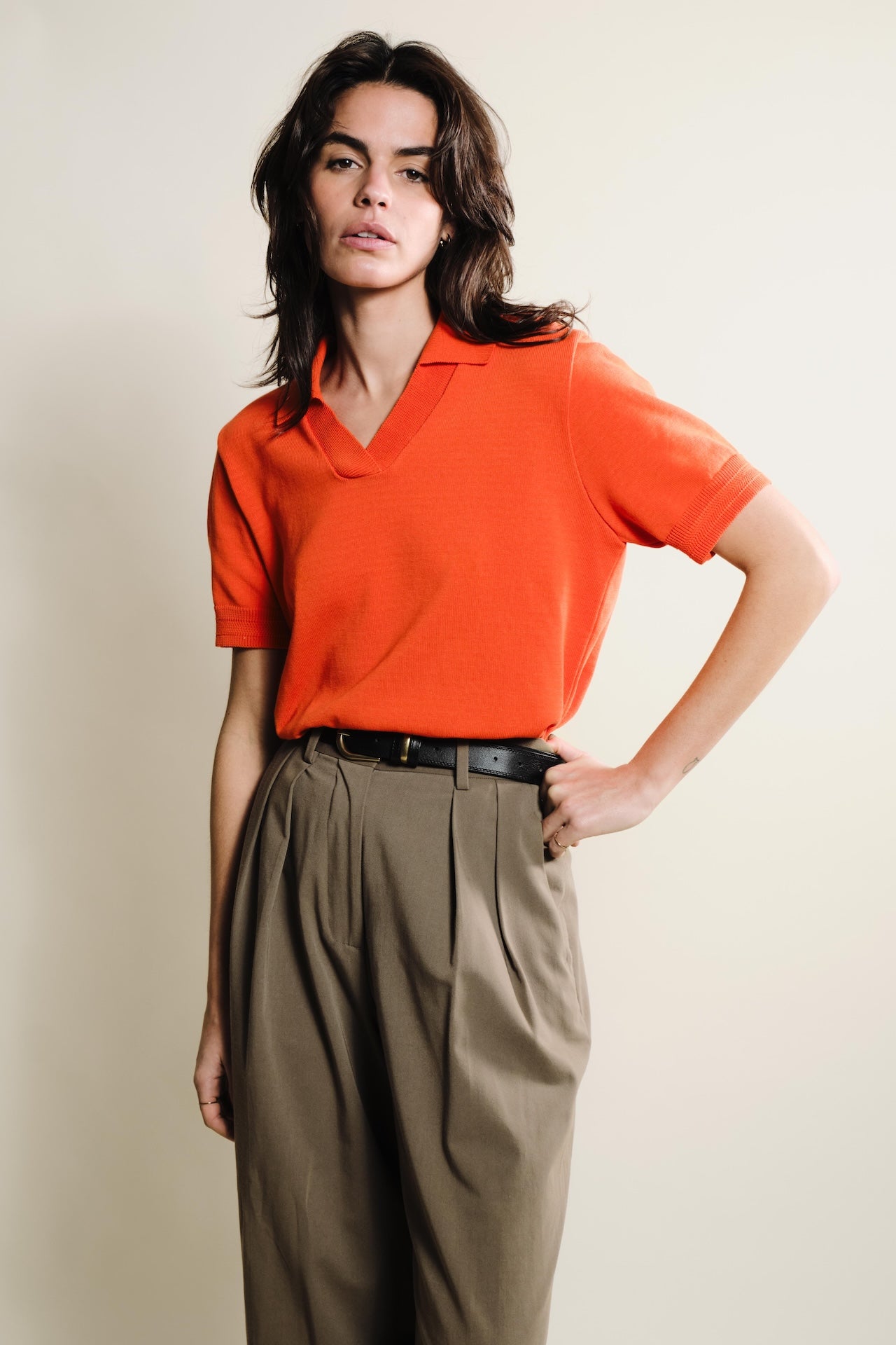 Produit Lori manches courtes couleur Orange tricoté par la marque Parisienne Tricots Jean Marc 1972.