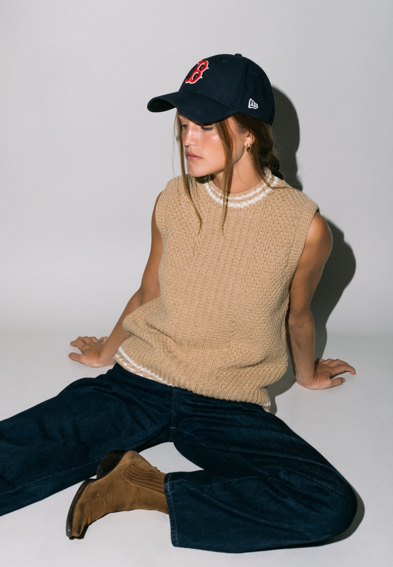 Produit Débardeur Méliné Camel / Écru confectionné par la marque Parisienne Tricots Jean Marc 1972.