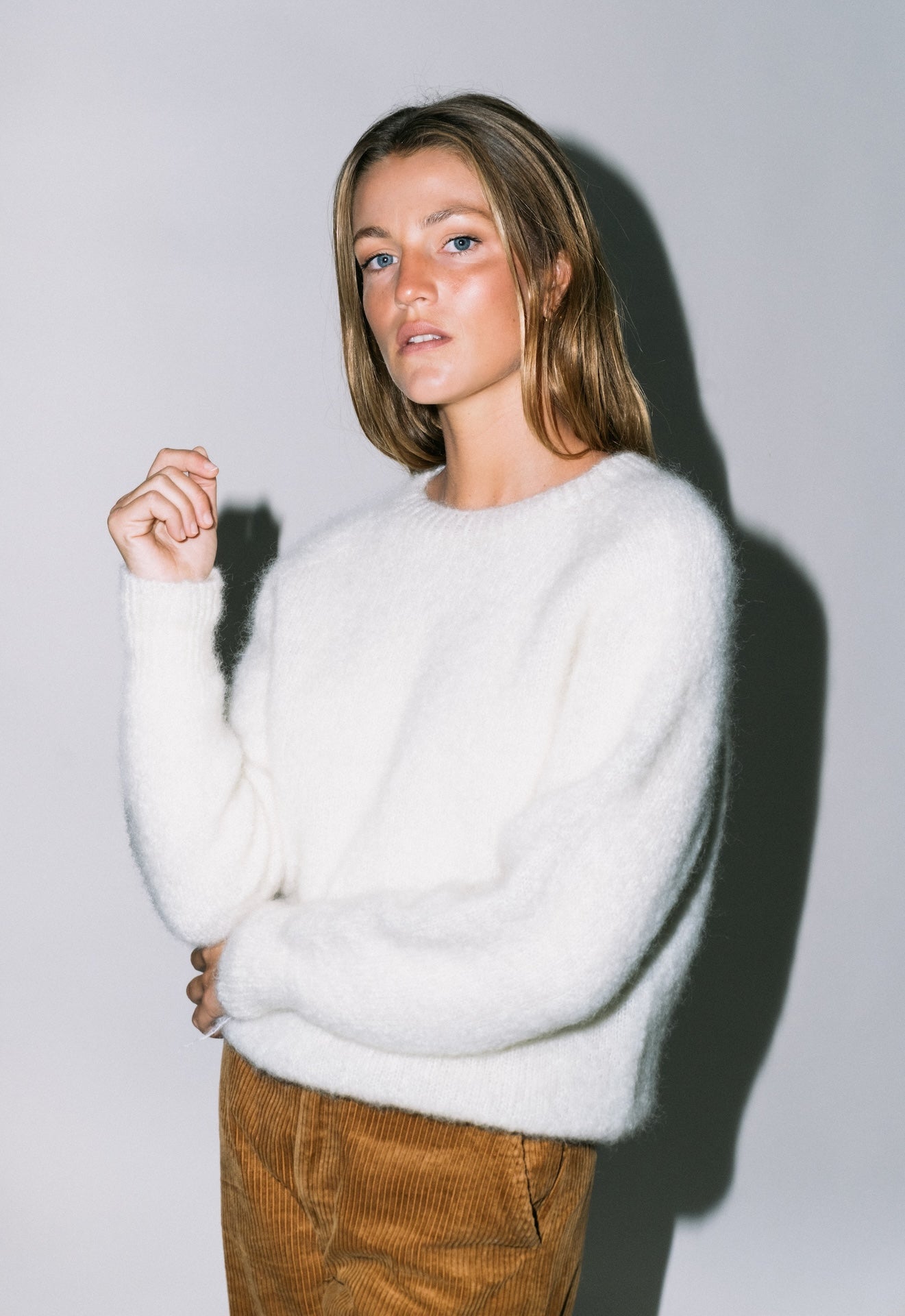 Produit Anouch col rond écru confectionné par la marque Parisienne Tricots Jean Marc 1972.