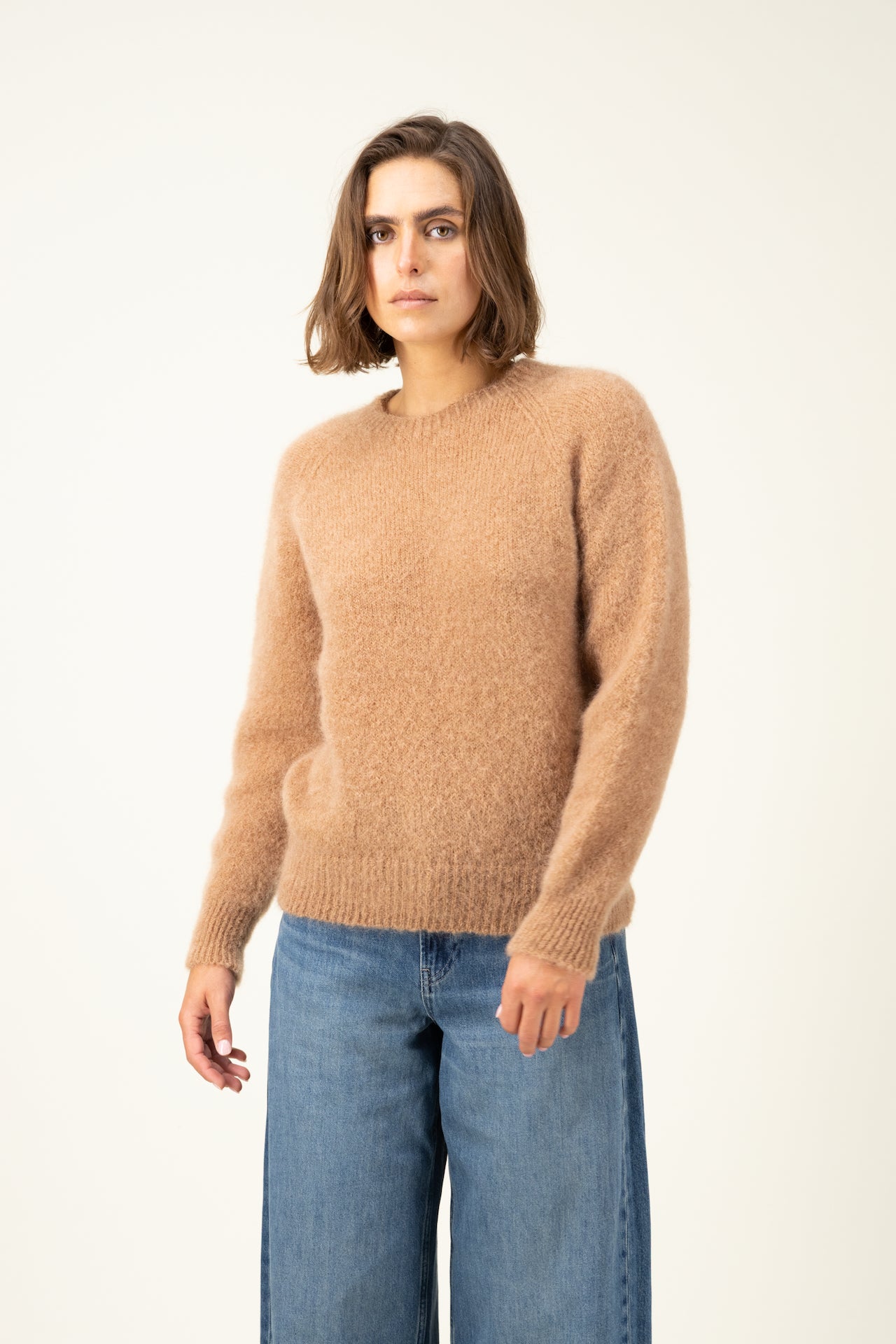 Produit Anouch col rond confectionné par la marque Parisienne Tricots Jean Marc 1972.