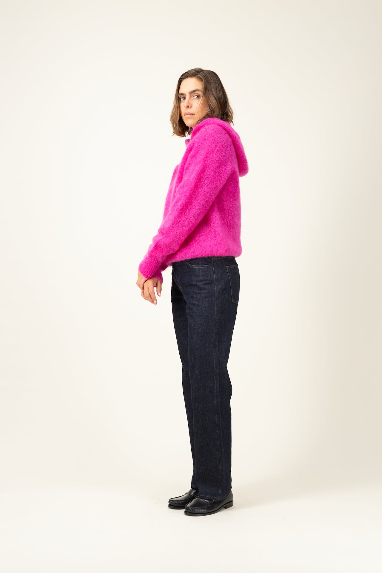 Produit Anouch capuche fuchsia confectionné par la marque Parisienne Tricots Jean Marc 1972.