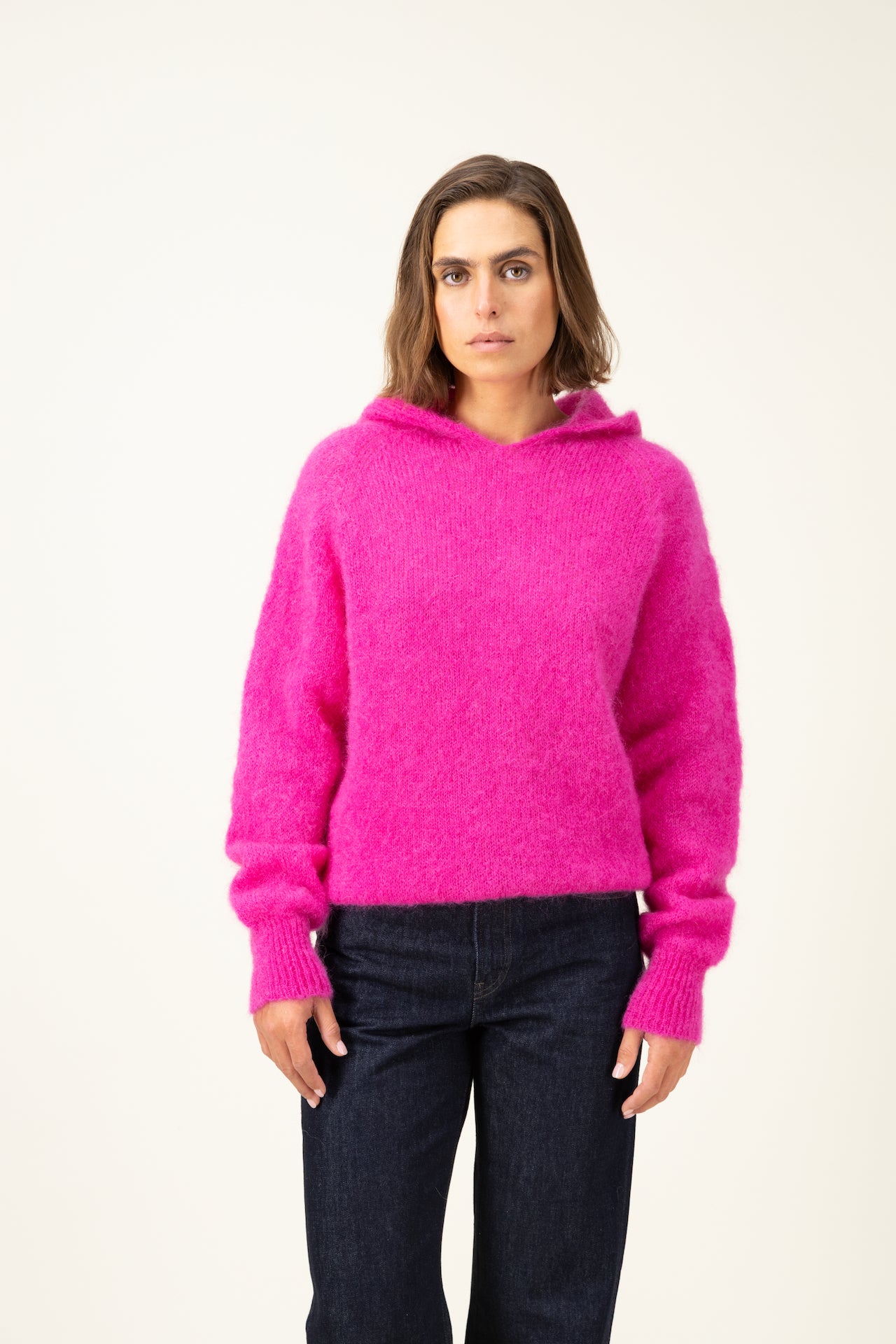 Produit Anouch capuche confectionné par la marque Parisienne Tricots Jean Marc 1972.
