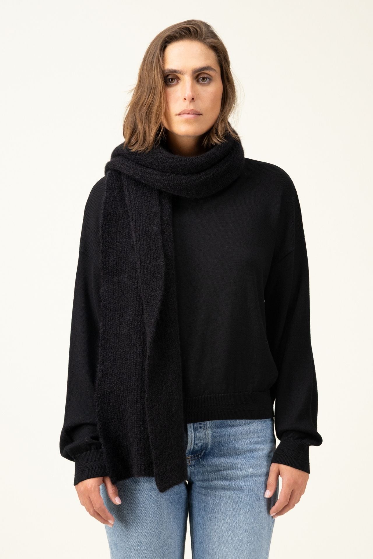 Produit Echarpe Anouch confectionné par la marque Parisienne Tricots Jean Marc 1972.