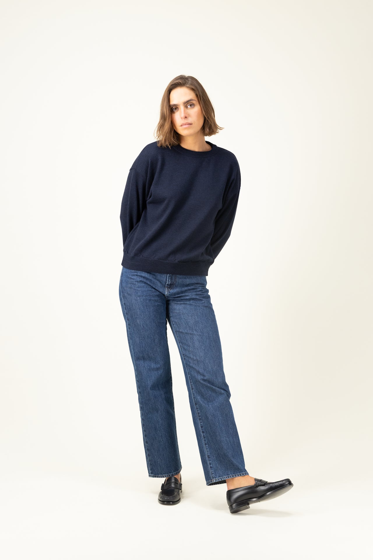 Produit Loucine col rond Marine confectionné par la marque Parisienne Tricots Jean Marc 1972.