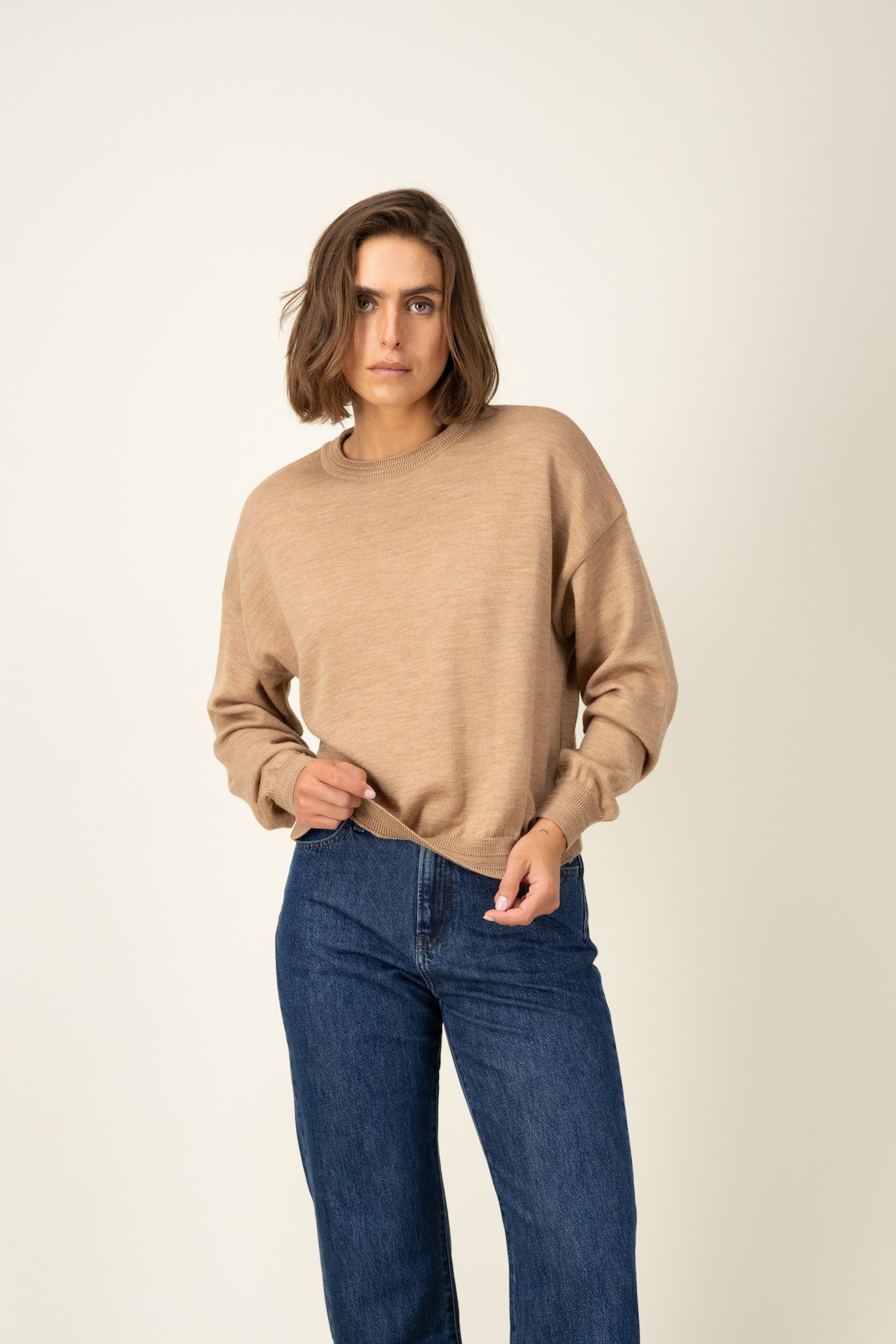 Produit Loucine col rond confectionné par la marque Parisienne Tricots Jean Marc 1972.