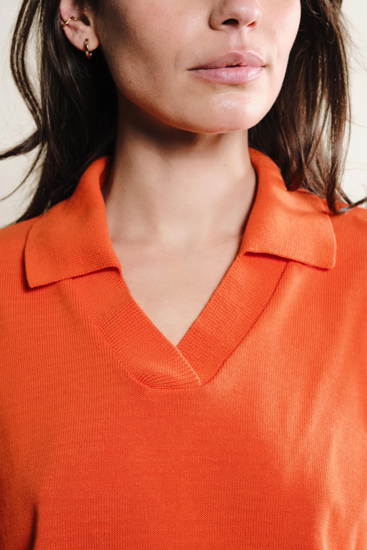 Produit Polo Loucine Orange confectionné par la marque Parisienne Tricots Jean Marc 1972.