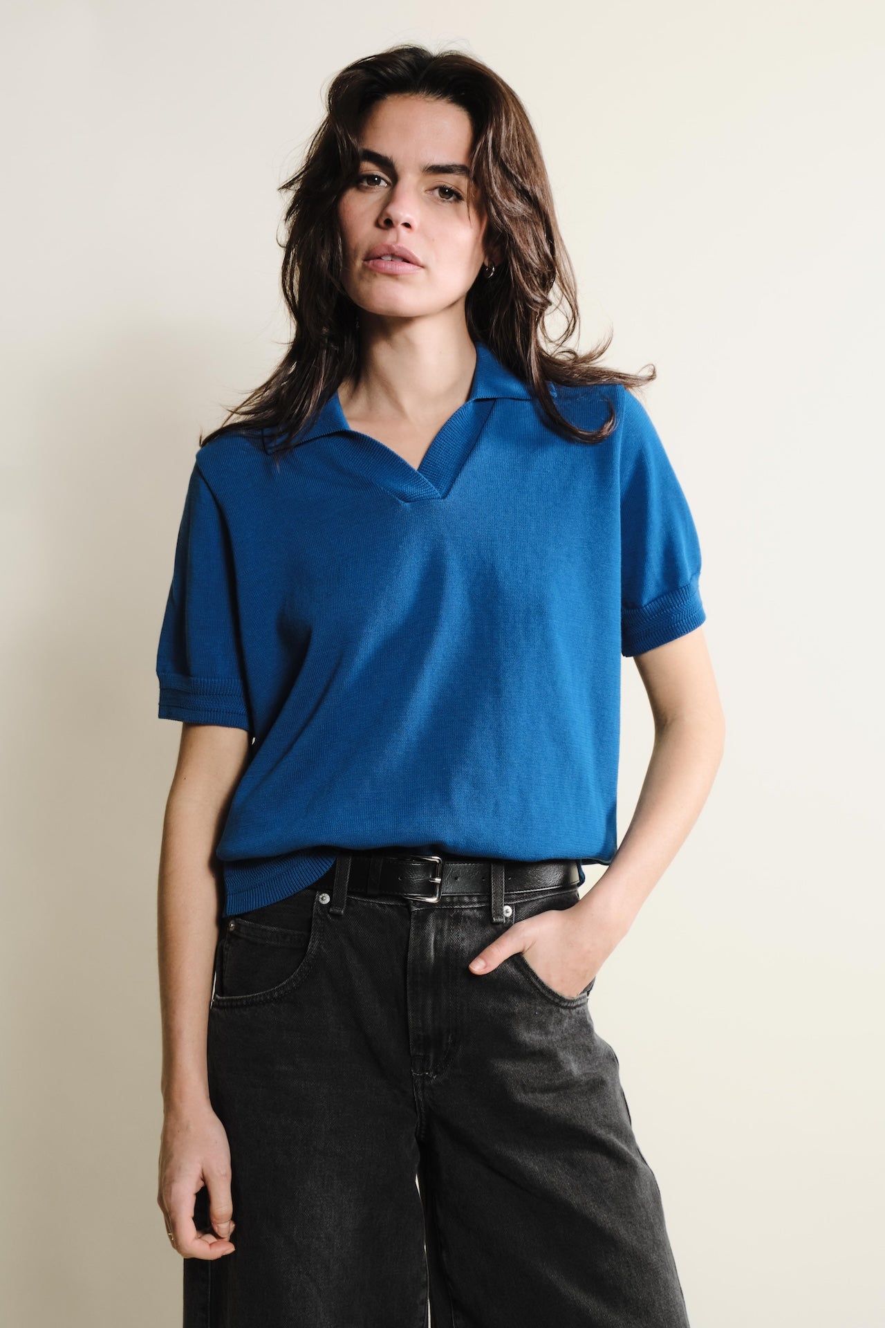 Produit Polo Loucine Bleu roi confectionné par la marque Parisienne Tricots Jean Marc 1972.